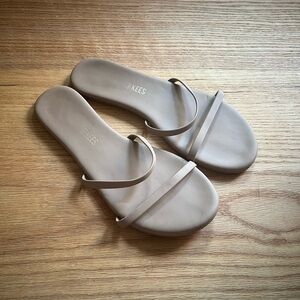 Tkees Gemma sandals
